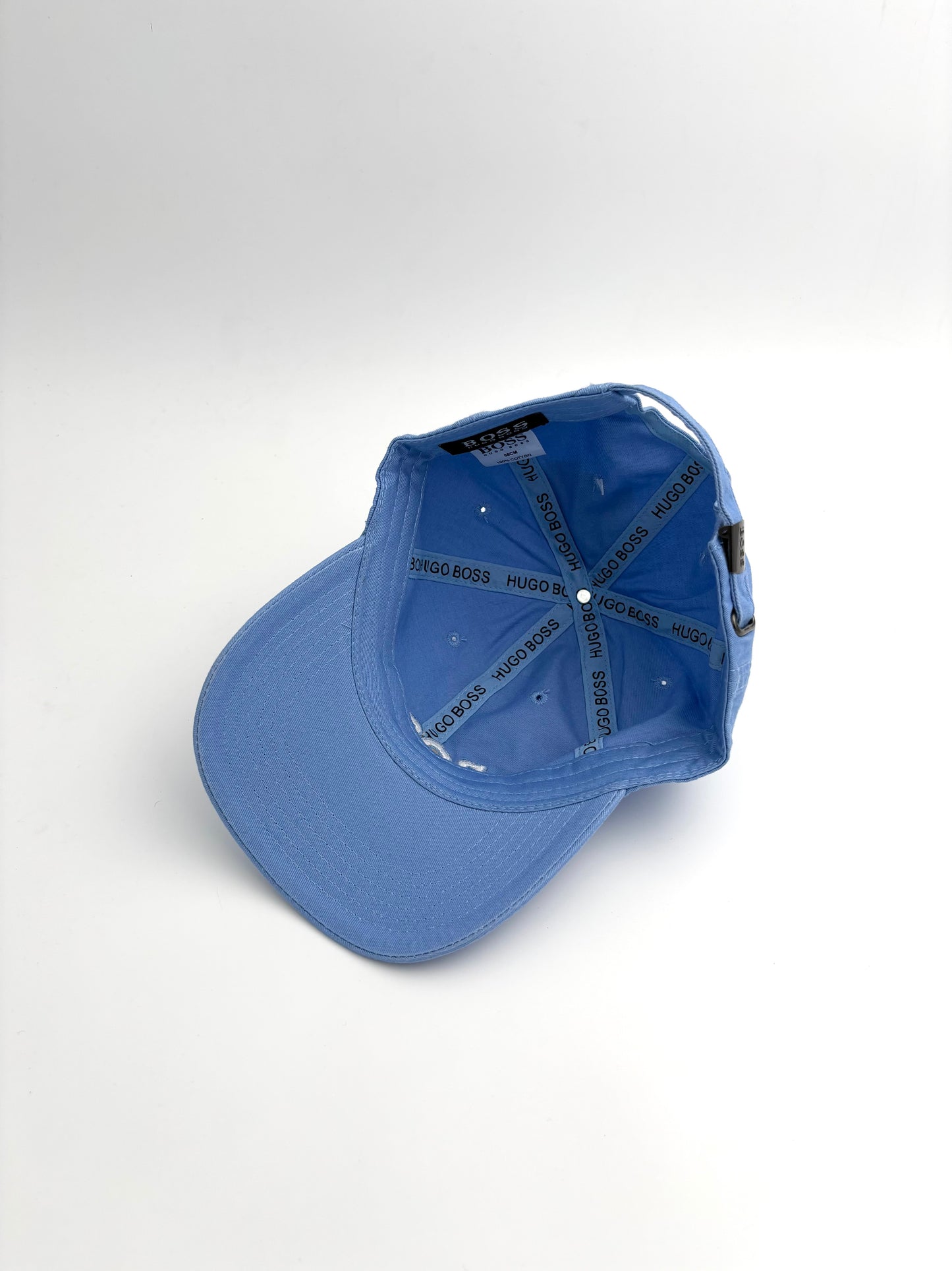 HUG_O BOS_S CAP