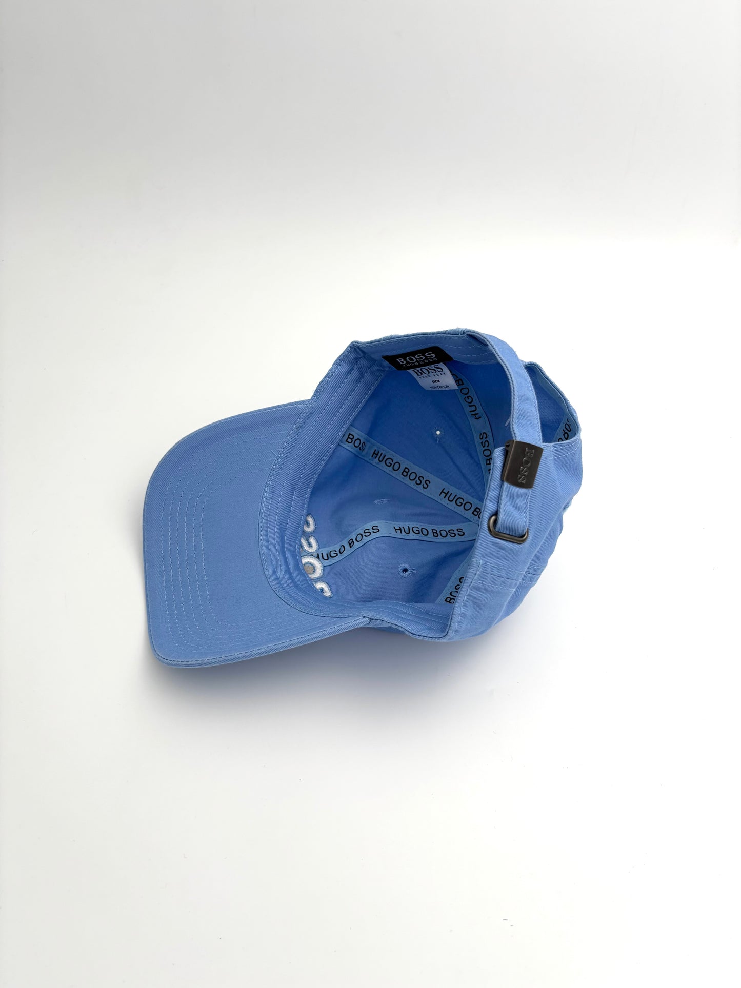 HUG_O BOS_S CAP