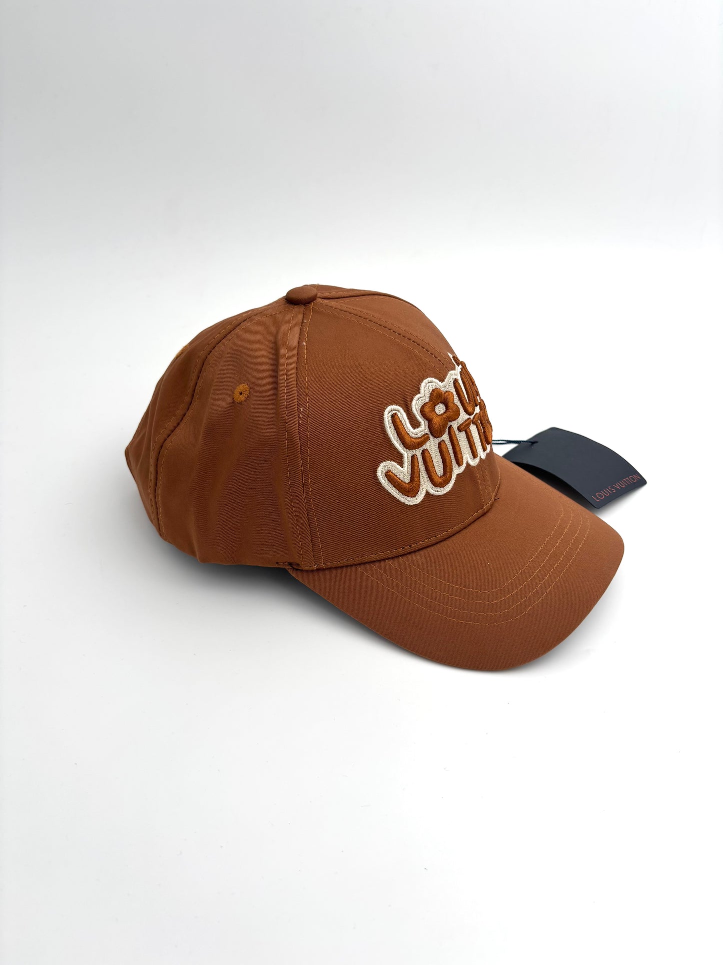 LOUI_S VUITTO_N CAP