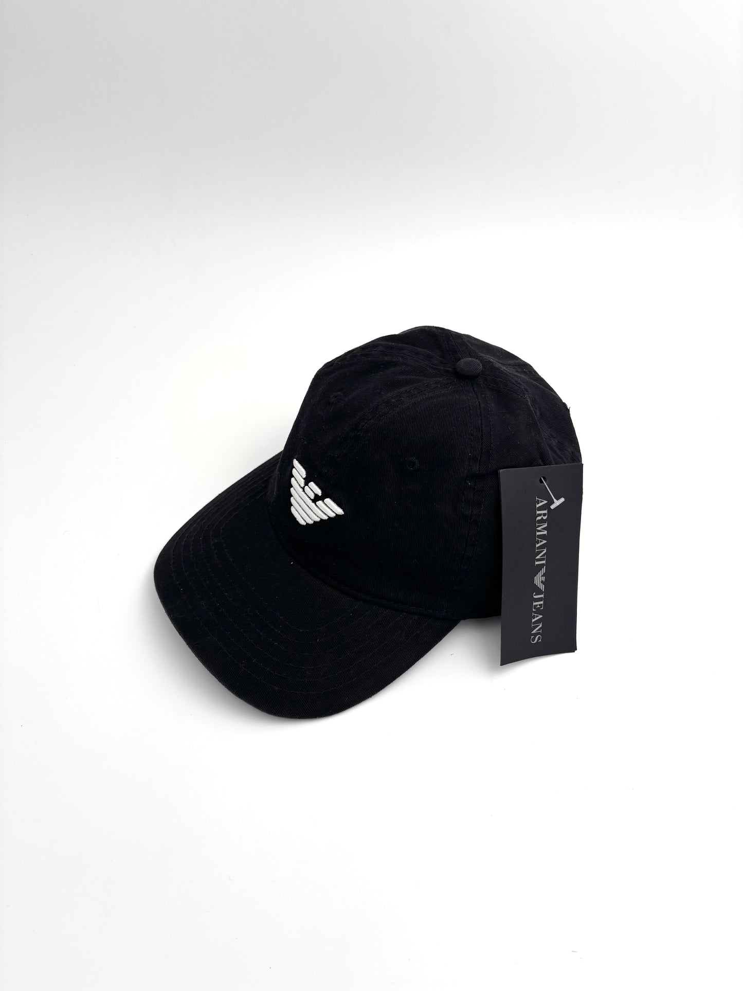 ARMAN_I BLACK CAP